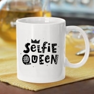 Cana personalizata cu mesaj selfie queen